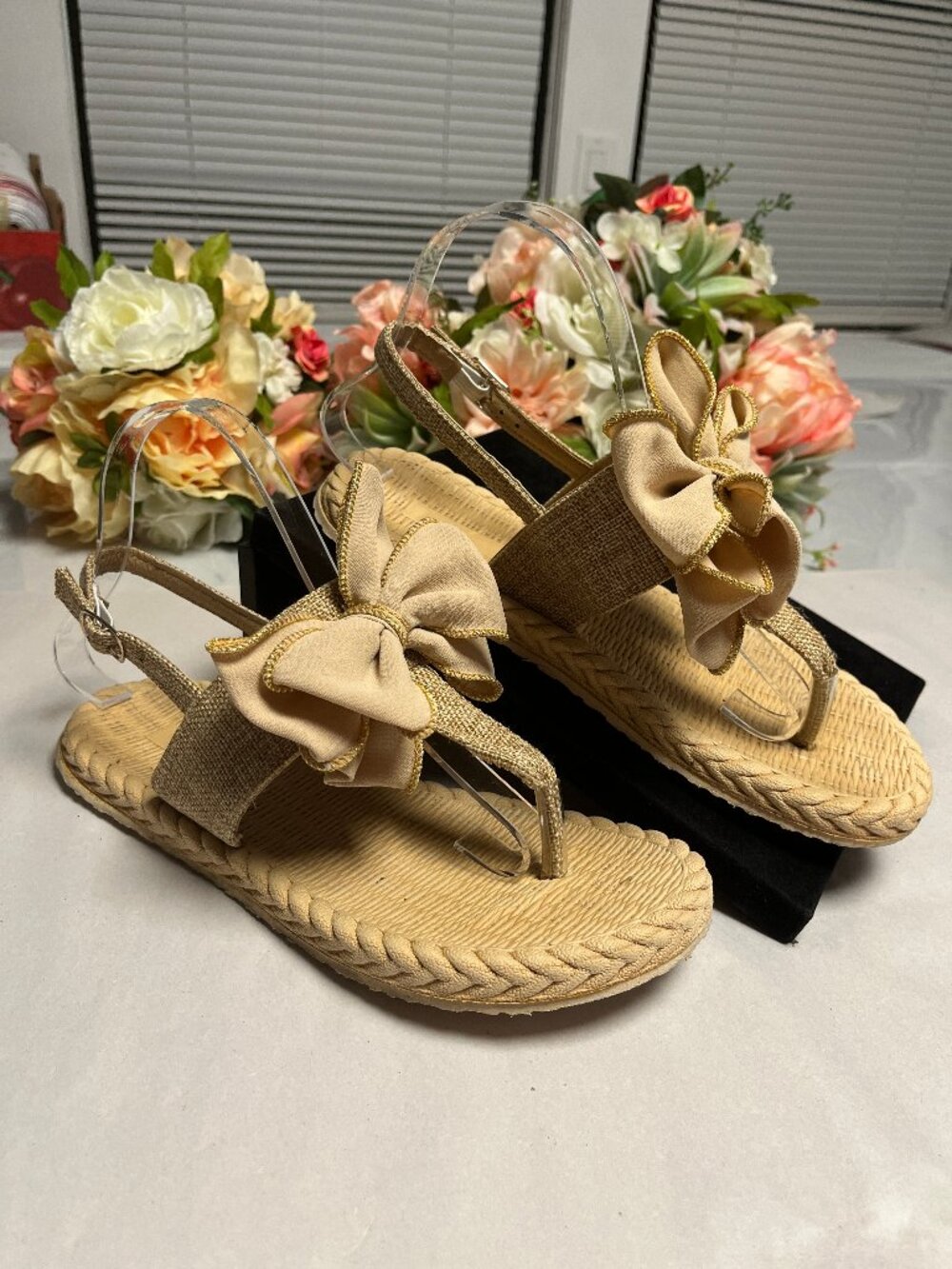 3/$20 Bundle 🌈Beige Bow Accent Thong Sandals Adjustable Slingback EU 36